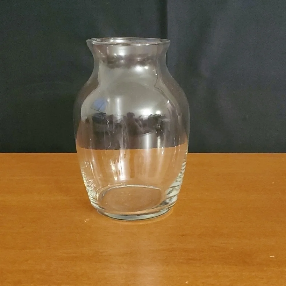 Glass tapered vase